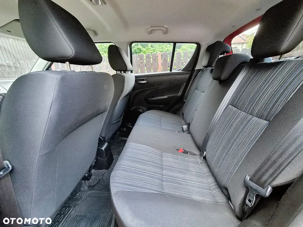 Suzuki Swift - 8