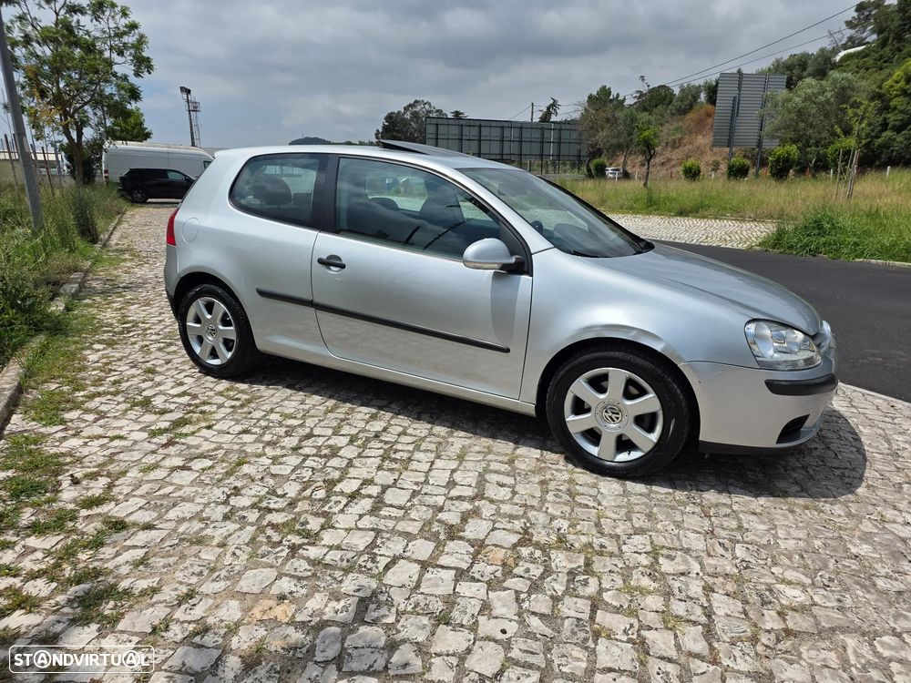 VW Golf - 5