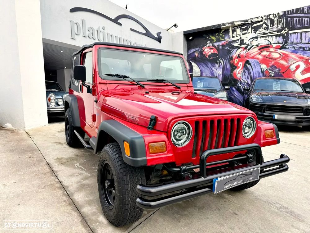 Jeep Wrangler - 1