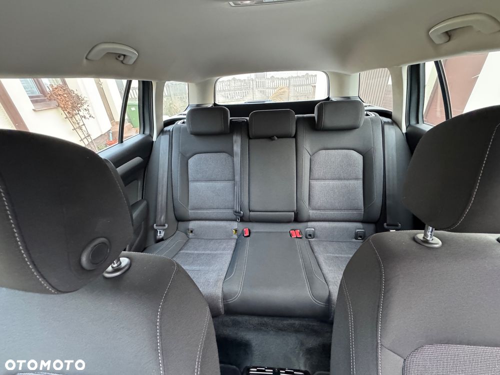 Volkswagen Passat Variant 2.0 TDI DSG (BlueMotion Technology) Comfortline - 11