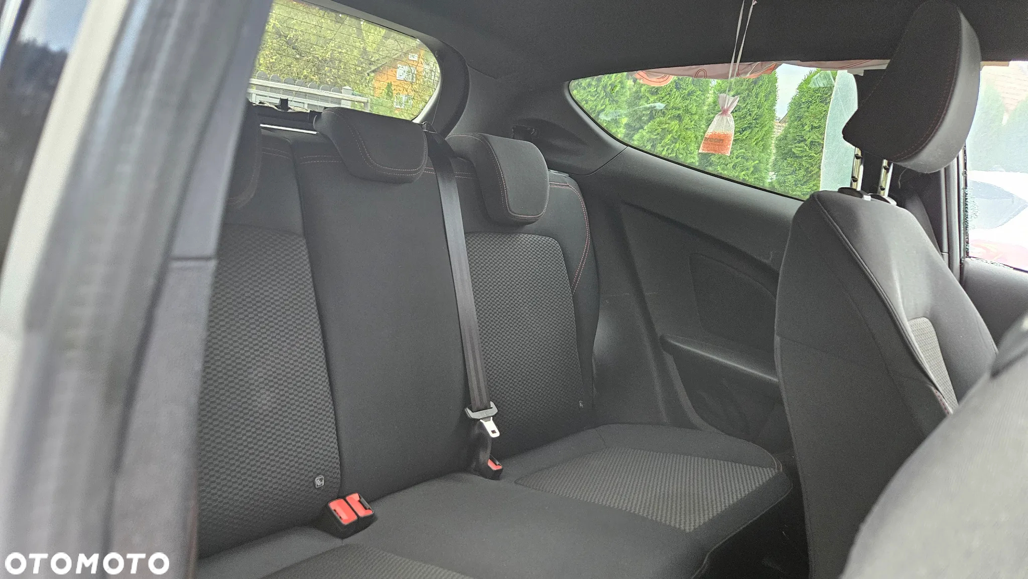 Ford Fiesta 1.0 EcoBoost Start-Stop ST-LINE - 11