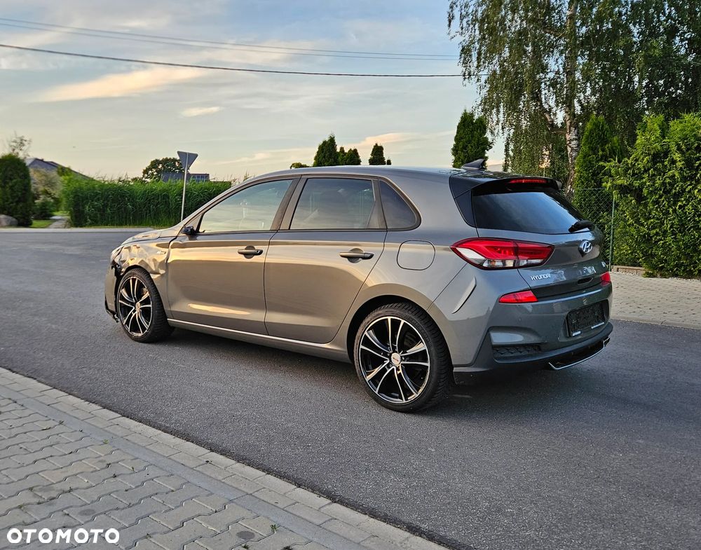 Hyundai i30 N - 14