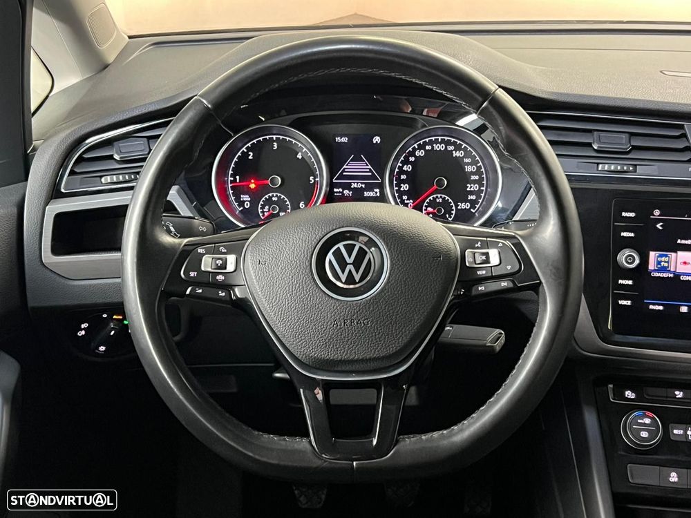 VW Touran 2.0 TDI Confortline - 10