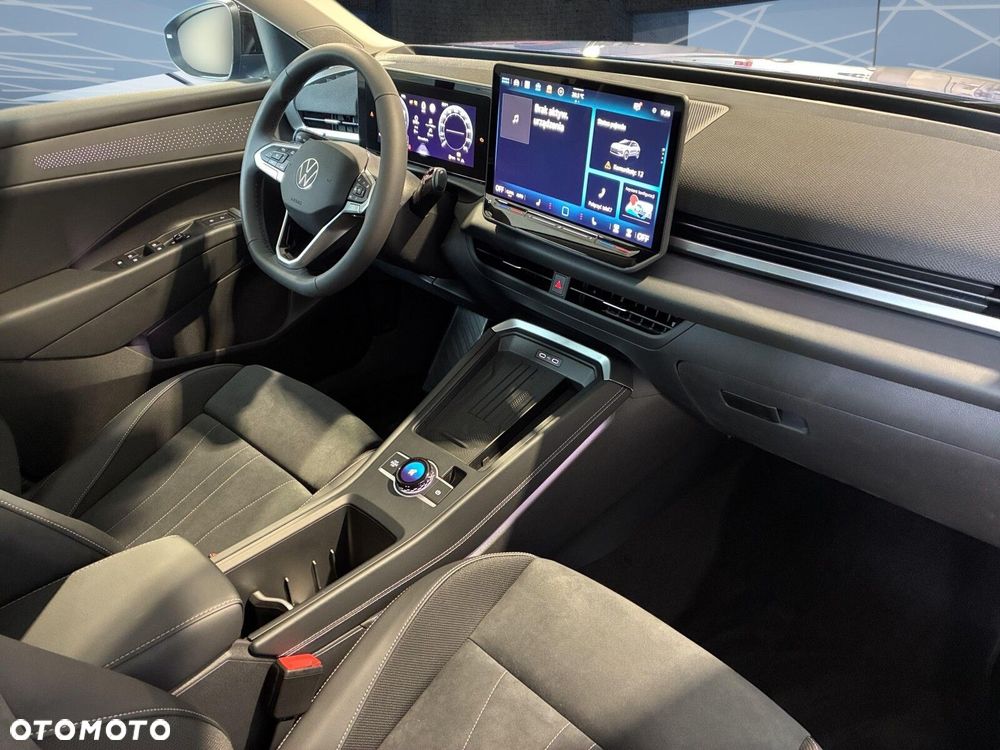 Volkswagen T-Roc - 26