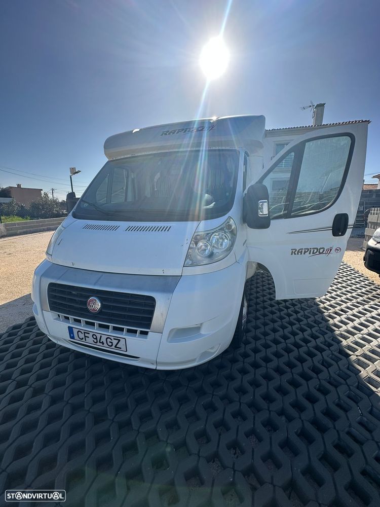 Rapido Serie 6F 691 cama central - 2