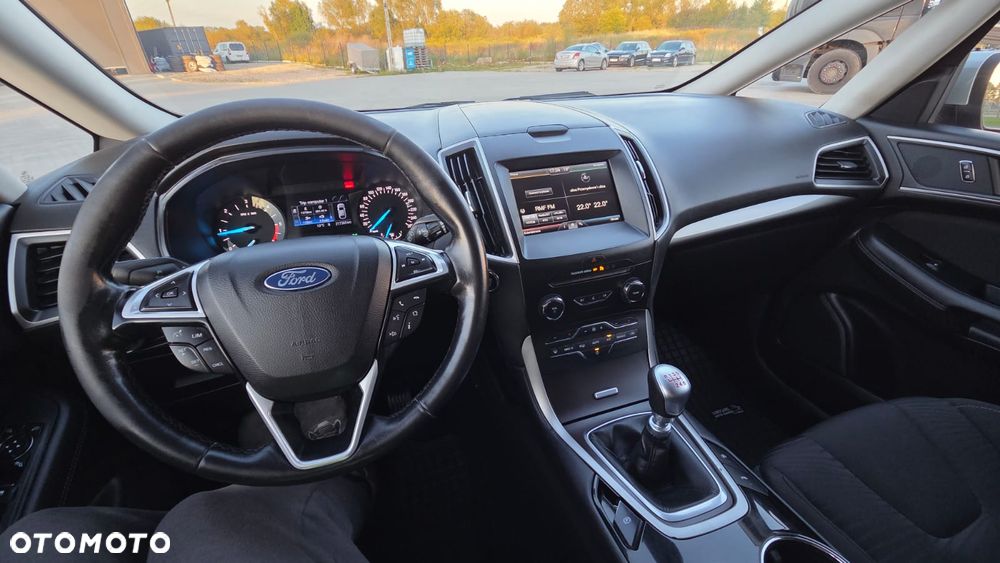 Ford S-Max 2.0 TDCi Titanium - 24