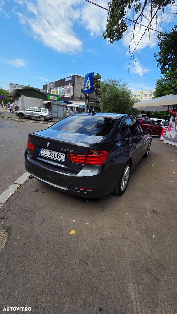 BMW Seria 3 320d Aut. Modern Line - 4
