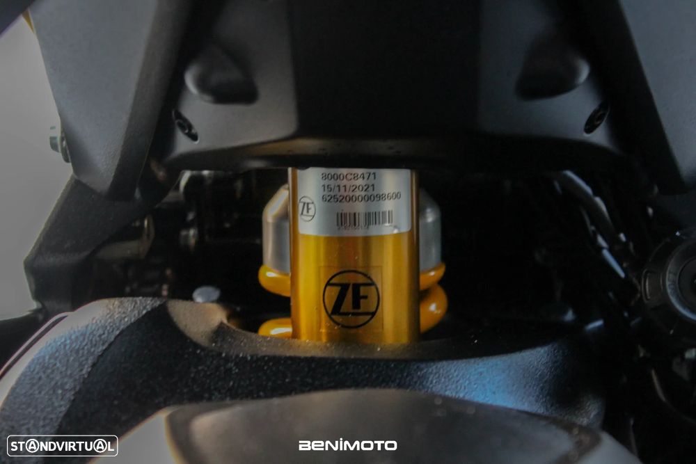 MV Agusta Turismo Veloce Lusso - 17