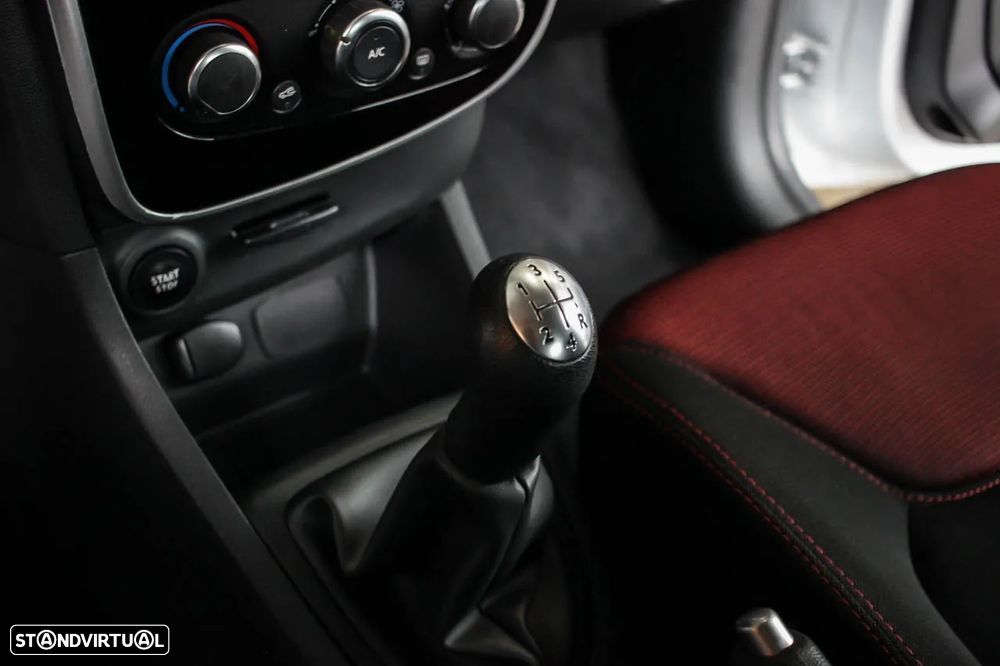 Renault Clio 1.5 dCi Confort - 16