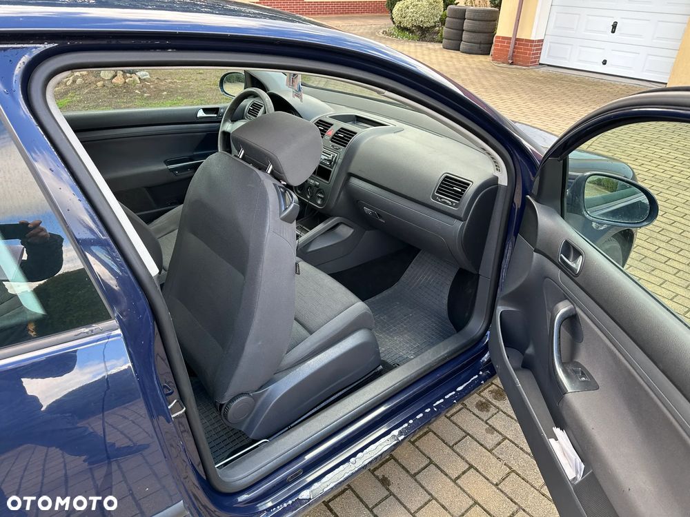 Volkswagen Golf - 40