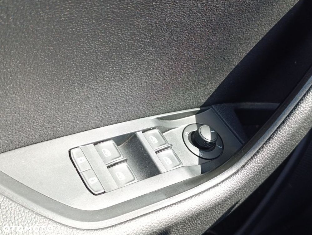 Skoda Superb 1.5 TSI Ambition DSG - 23