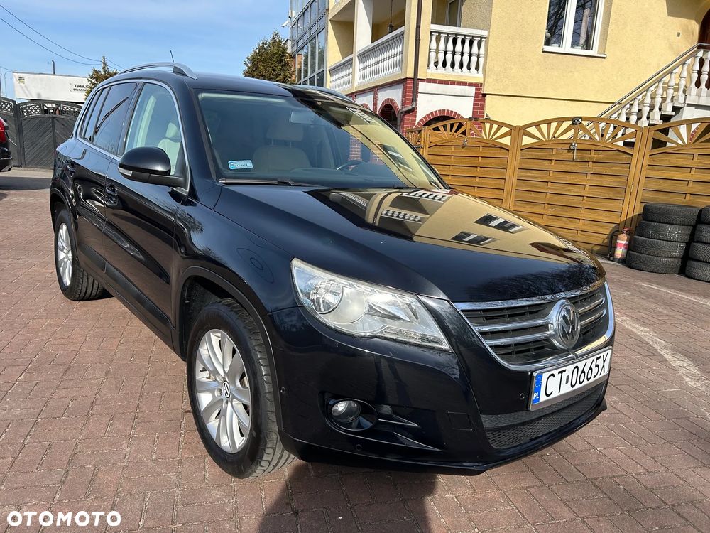 Volkswagen Tiguan 2.0 TDI DPF 4Motion BlueMotion Technology Lounge Sport & Style - 4