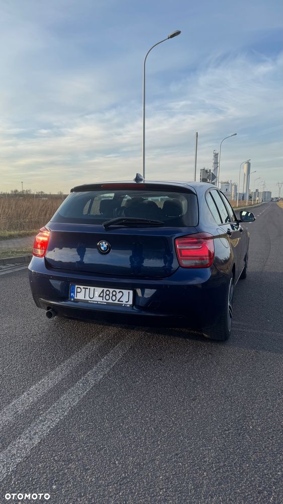 BMW Seria 1 118d Sport Line - 5