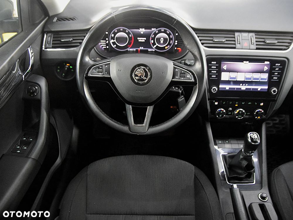 Skoda Octavia 1.5 TSI ACT Style - 24