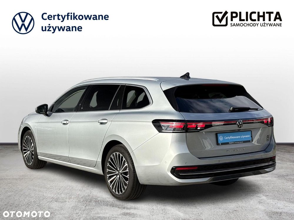 Volkswagen Passat Variant 2.0 TDI EVO Elegance DSG - 4