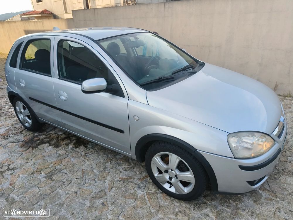 Opel Corsa - 1