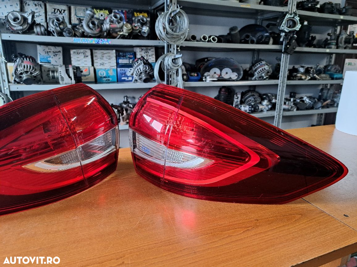 Stopuri Lampă spate Ford C Max 2015-2020 - 2