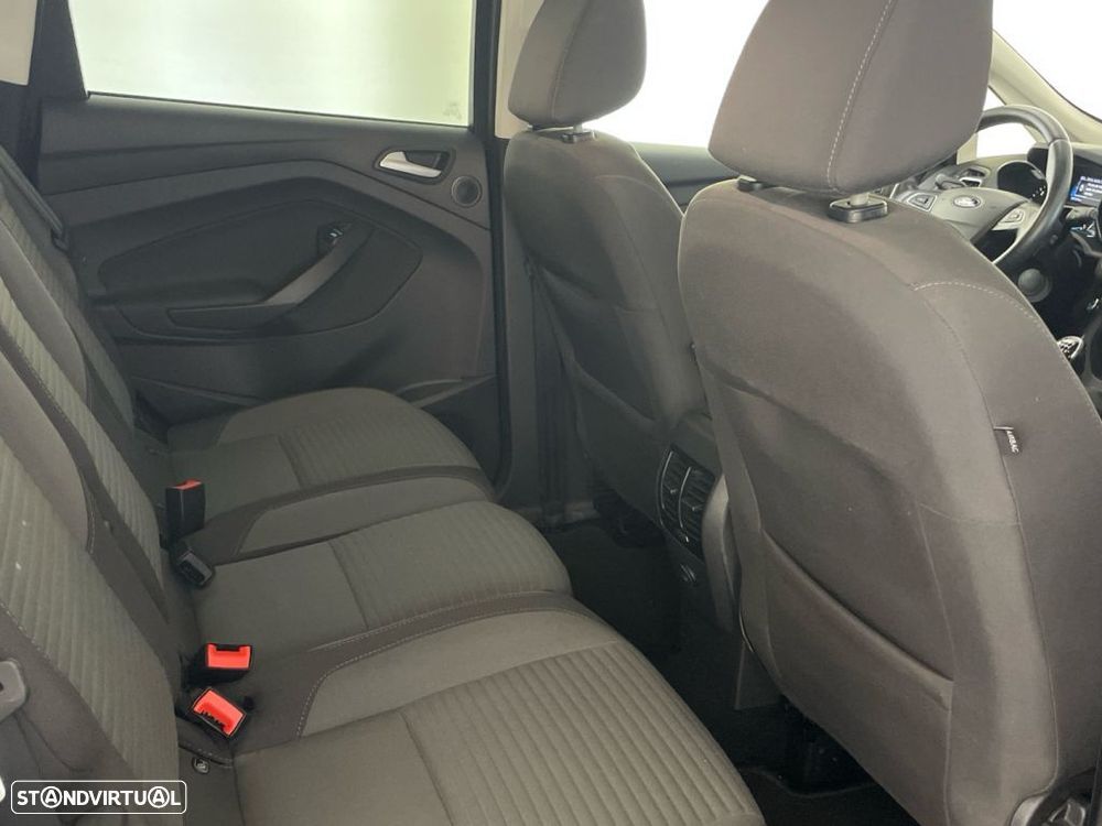 Ford C-Max 1.5 TDCi Titanium S/S - 24
