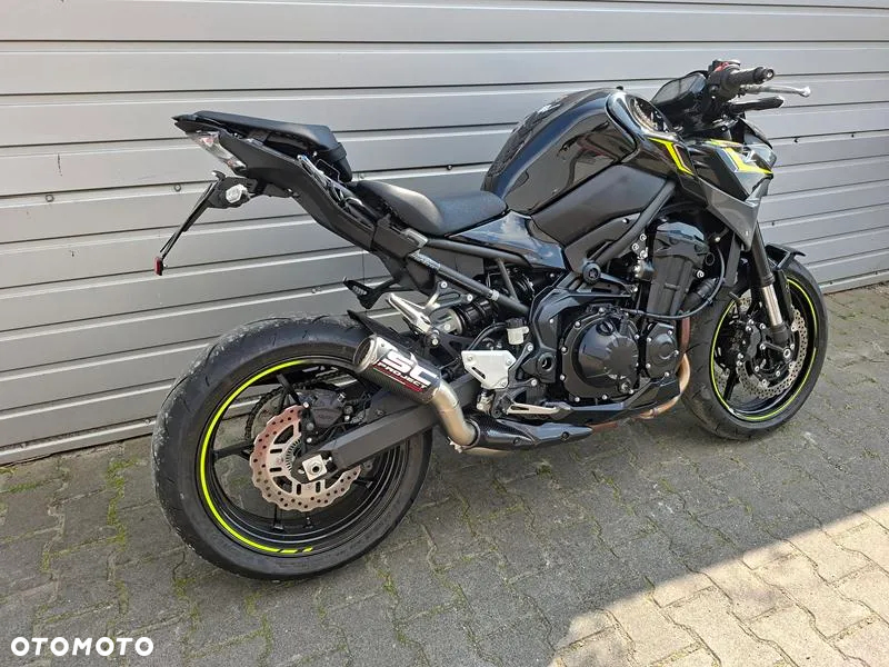 Kawasaki Z 900 - 5
