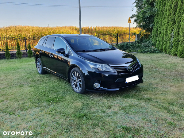 Toyota Avensis Combi 1.8 Multidrive S Executive