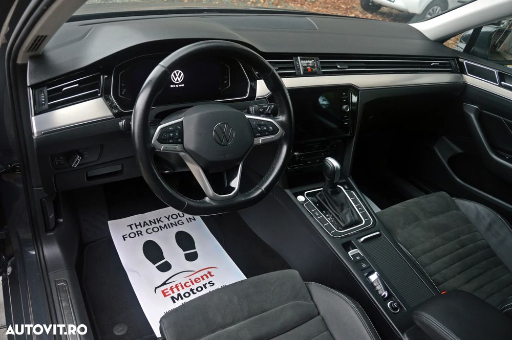 Volkswagen Passat Variant 2.0 TDI DSG Highline - 23