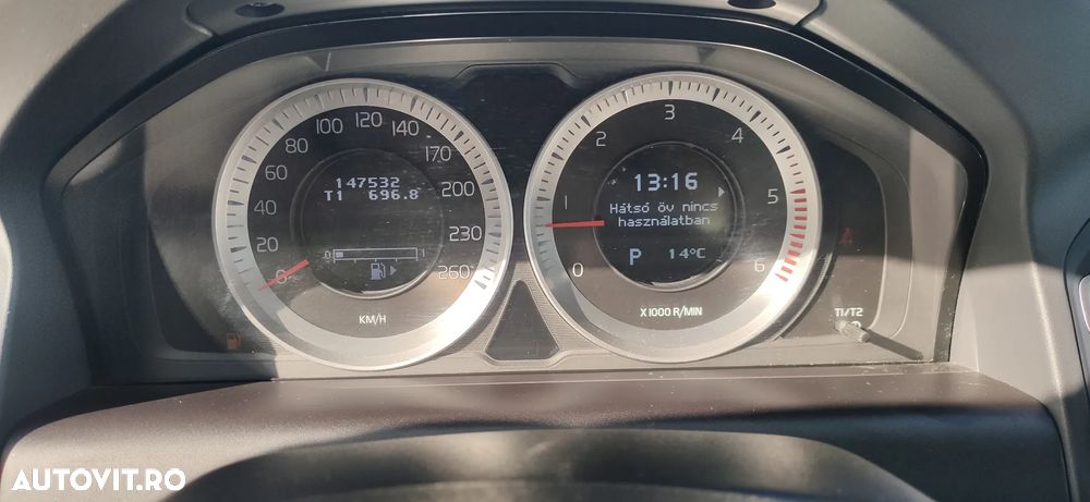Volvo XC 60 D4 AWD Summum - 12