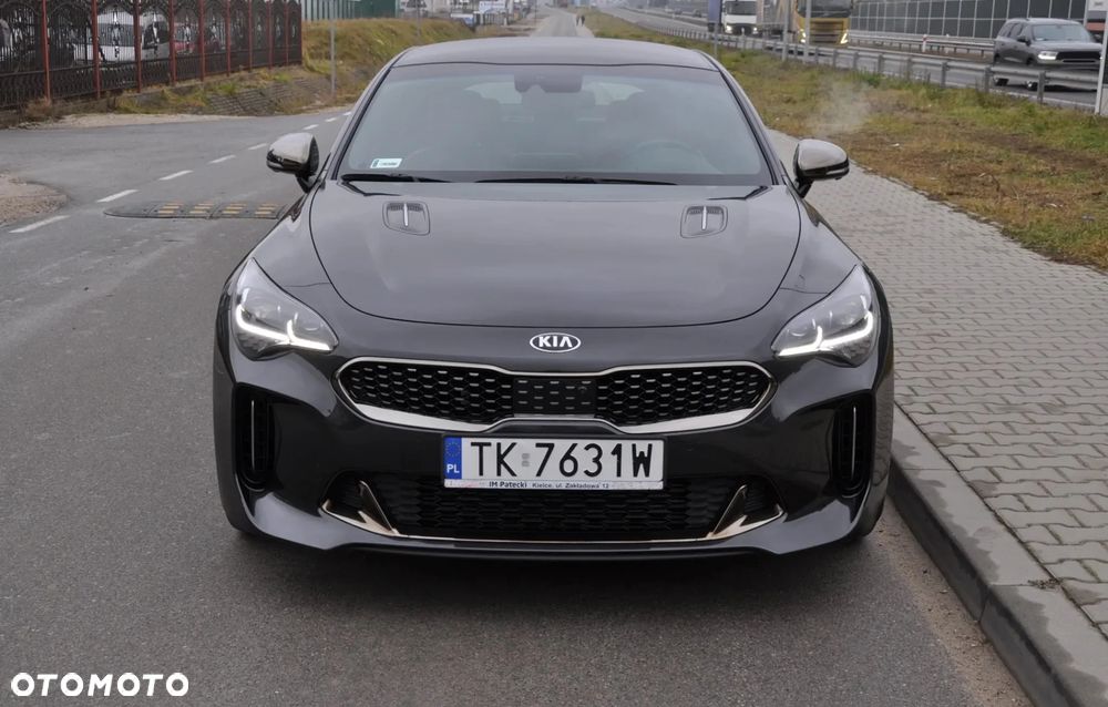 Kia Stinger - 6