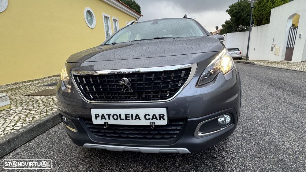 Peugeot 2008 1.2 PureTech Allure EAT6 - 29