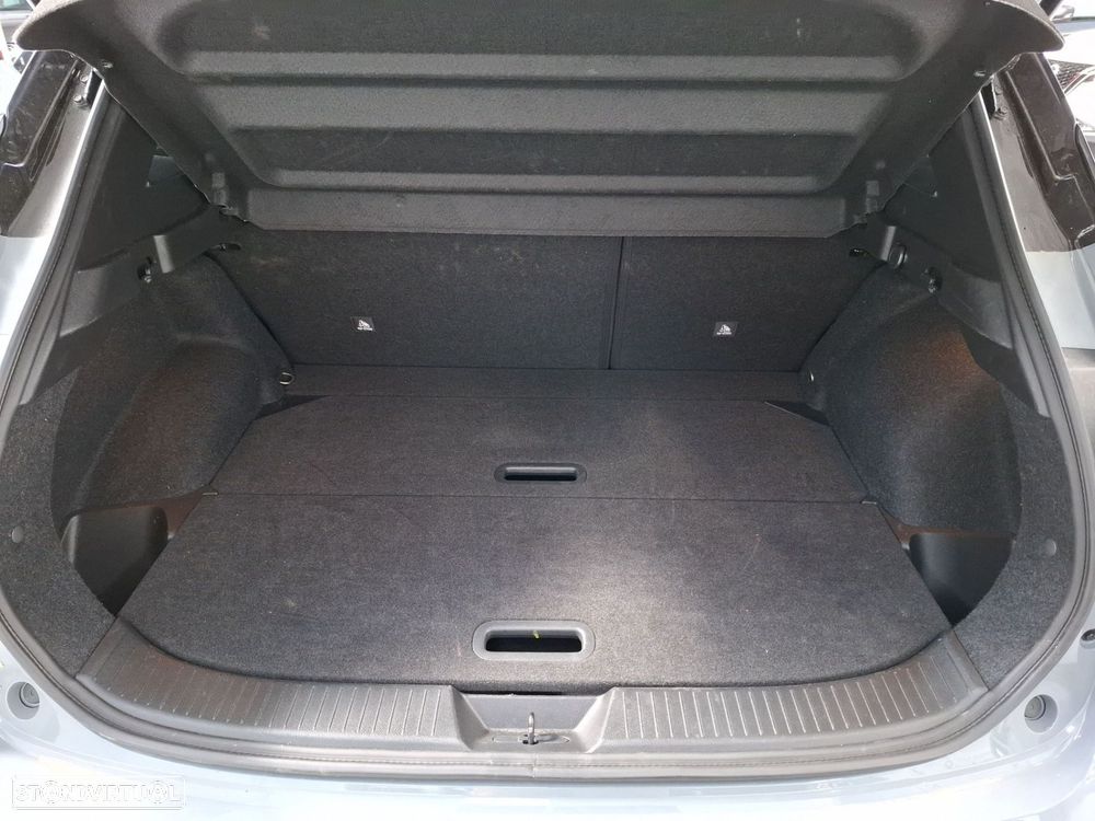 Nissan Qashqai 1.3 DIG-T N-Connecta LED+TT+SKY Xtronic - 27