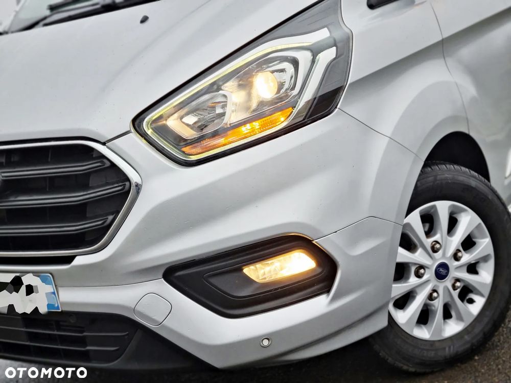 Ford TRANSIT CUSTOM - 6