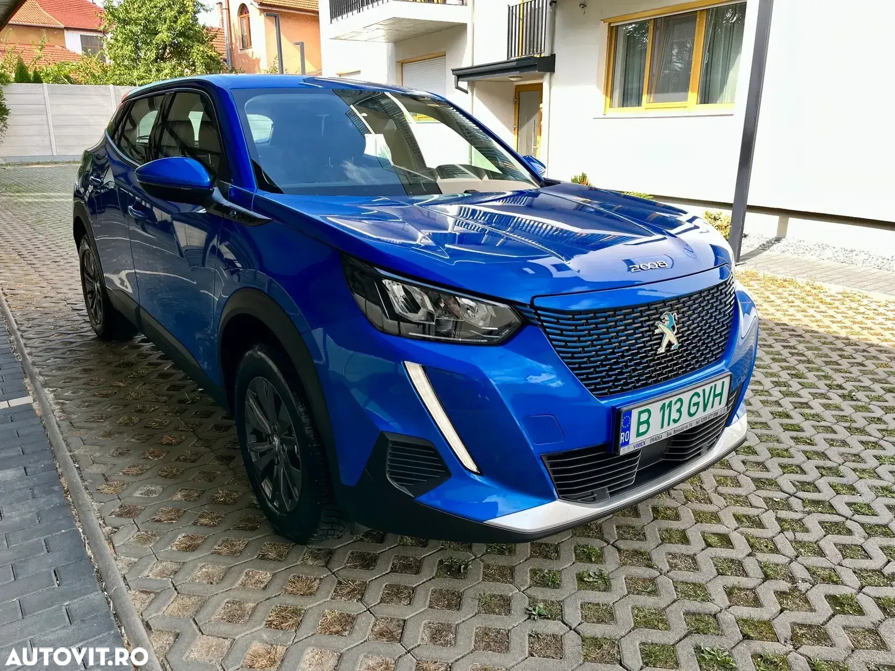 Peugeot 2008 e-2008 Allure - 2
