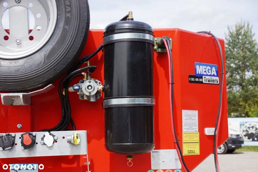 Inny Mega Trailers - 15
