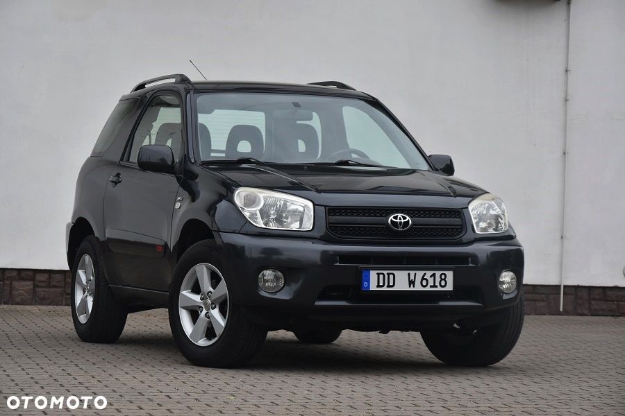 Toyota RAV4 1.8 VVT-i 4x2 - 4