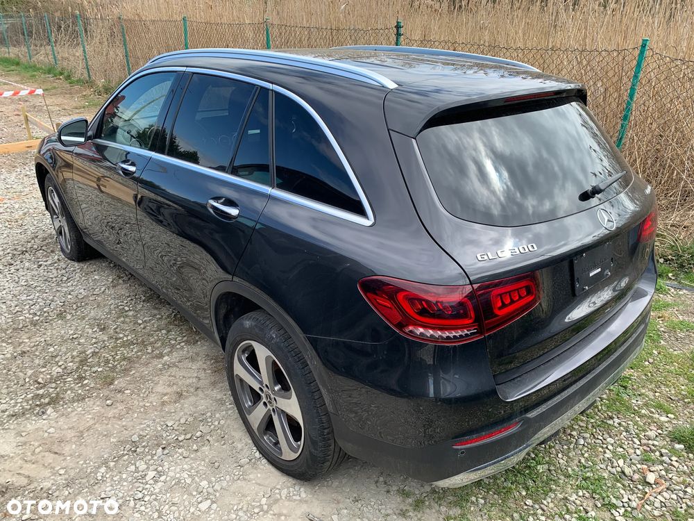 Mercedes-Benz GLC - 8