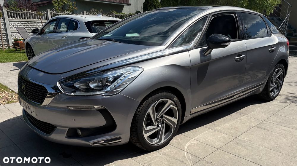 DS Automobiles DS 5 - 5