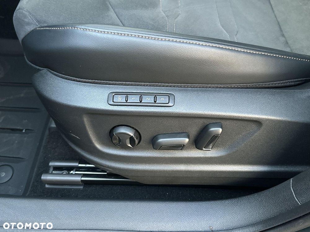 Cupra Ateca 1.5 TSI DSG - 24