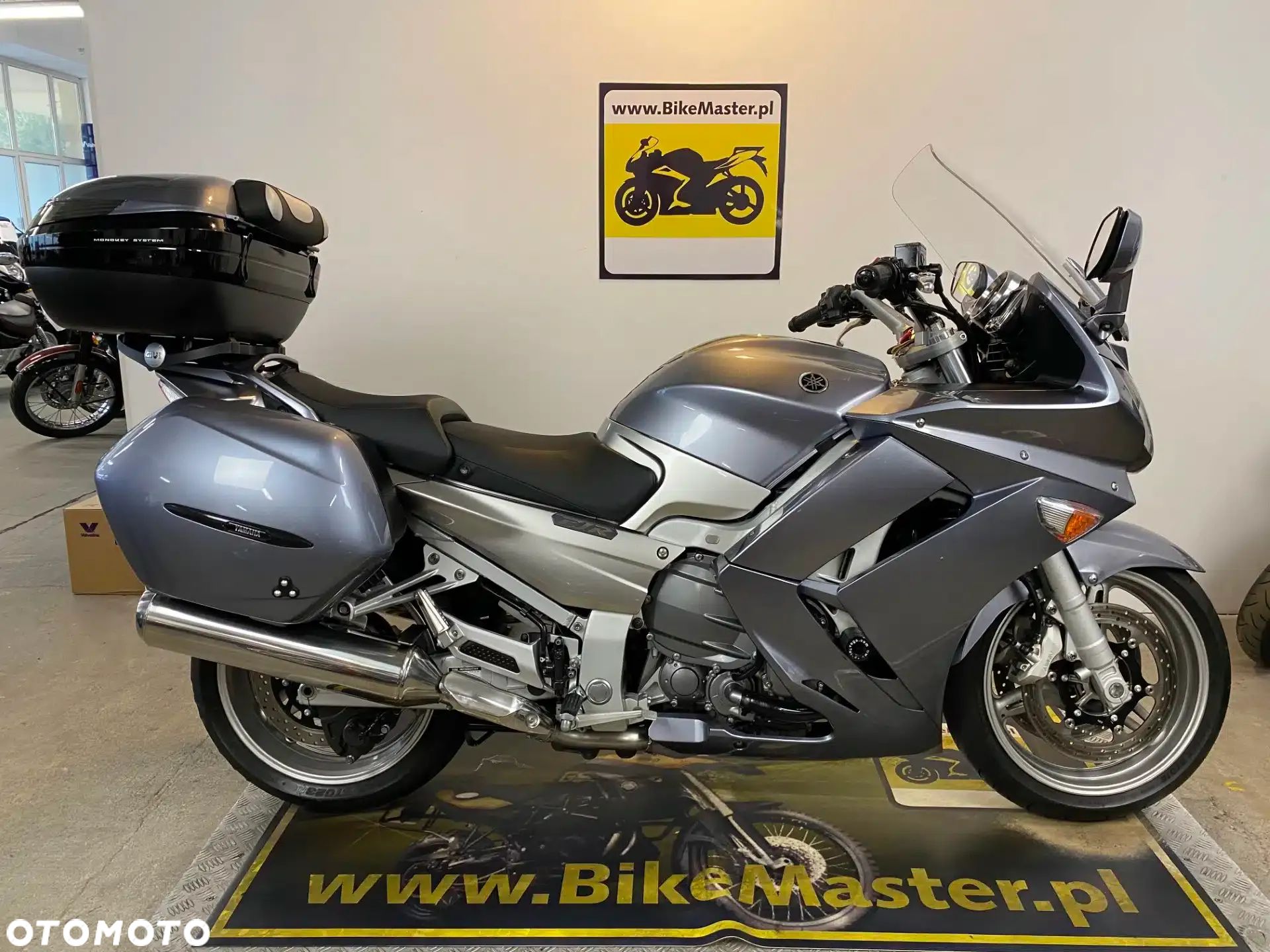 Yamaha FJR - 1