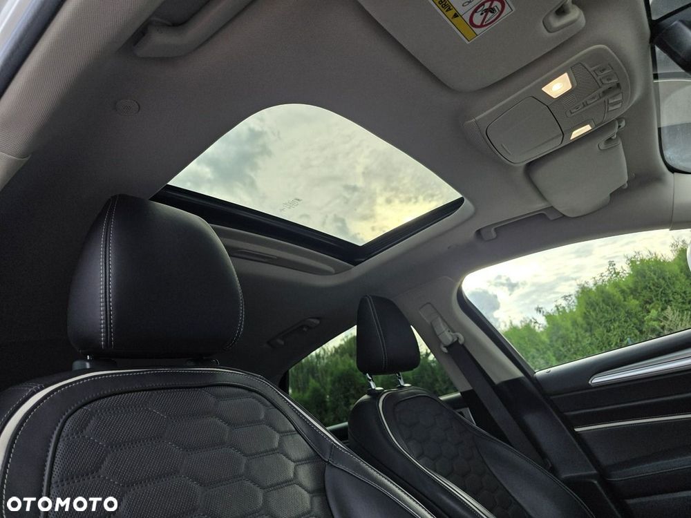 Ford Mondeo 2.0 Hybrid Vignale - 14