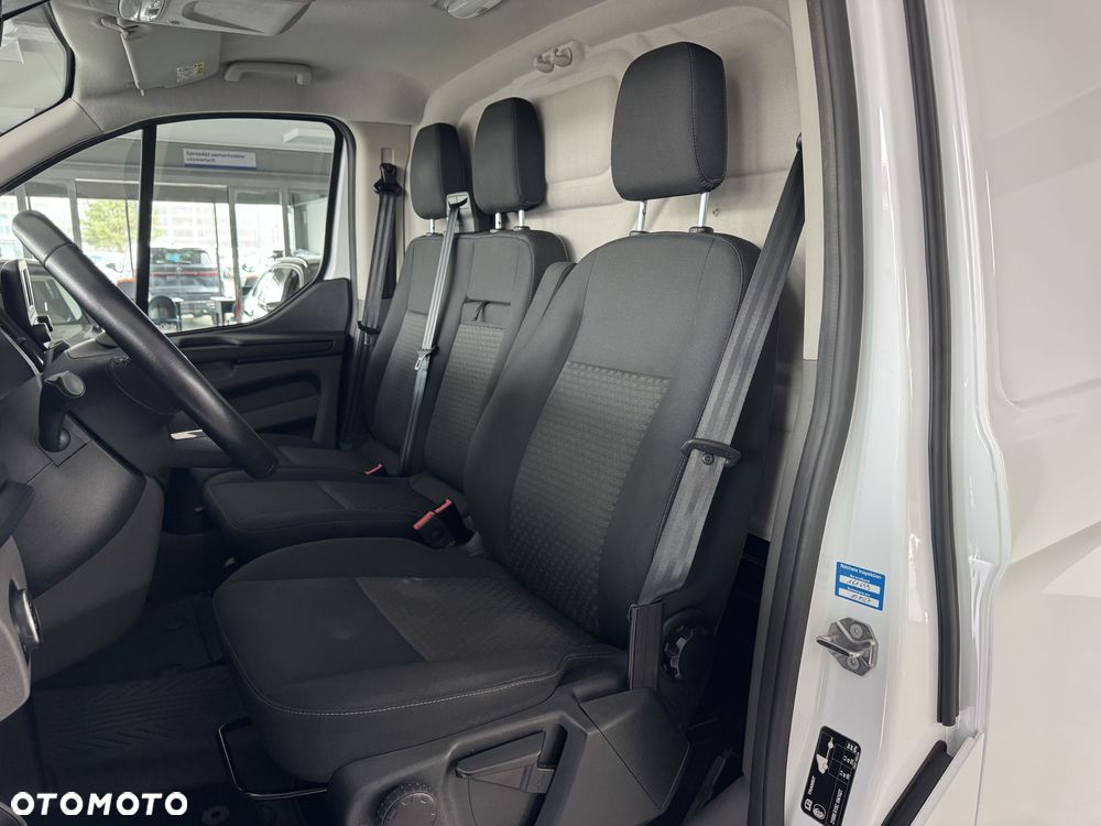 Ford Transit Custom - 18