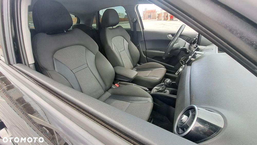 Audi A1 Sportback 1.6 TDI S tronic Attraction - 15