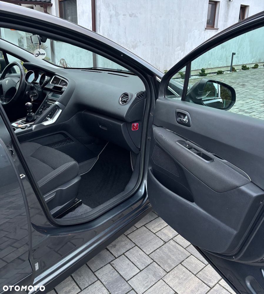 Peugeot 3008 HDi FAP 115 Family - 21