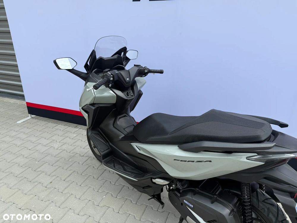 Honda NSS - 10