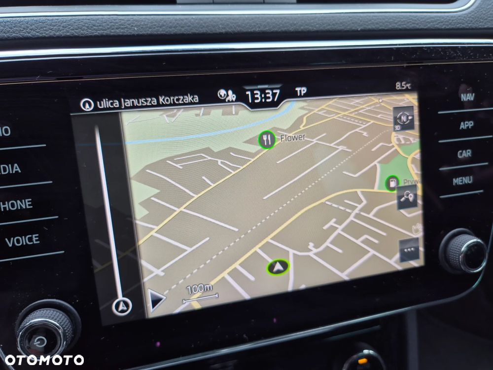 Skoda Superb 2.0 TDI DSG Ambition - 13