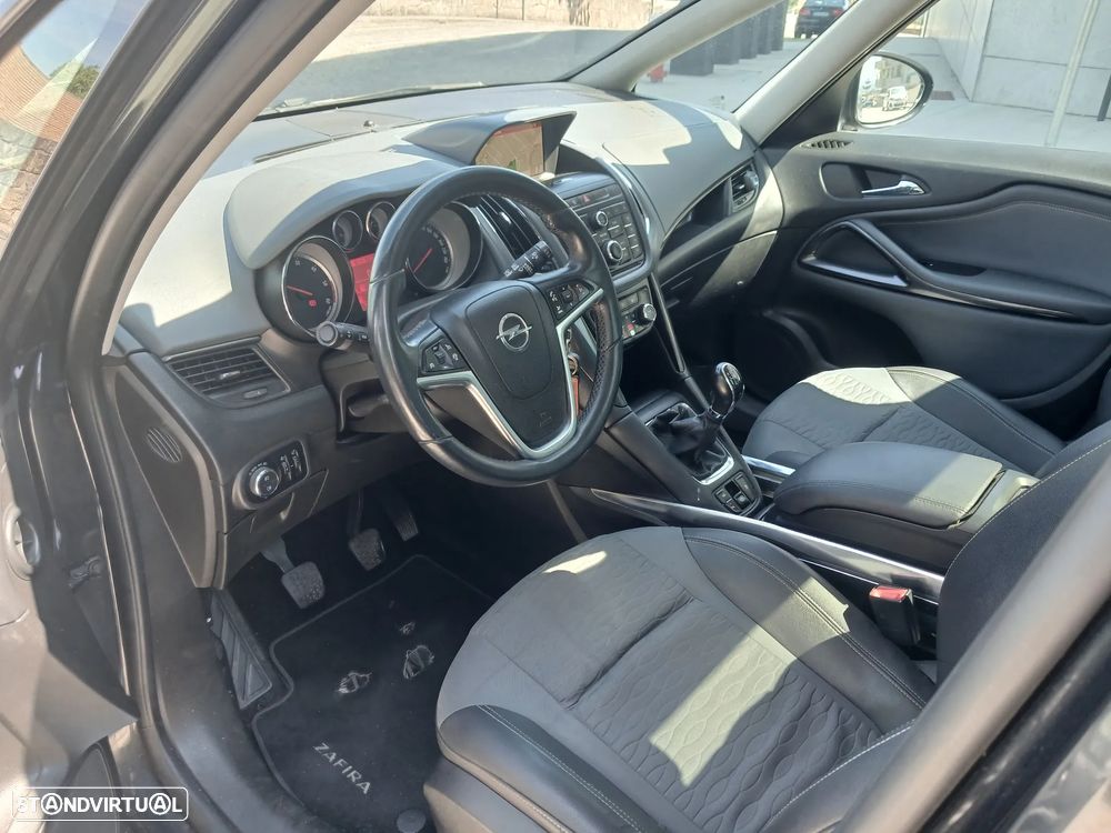 Opel Zafira 1.6 CDTi Executive - 20