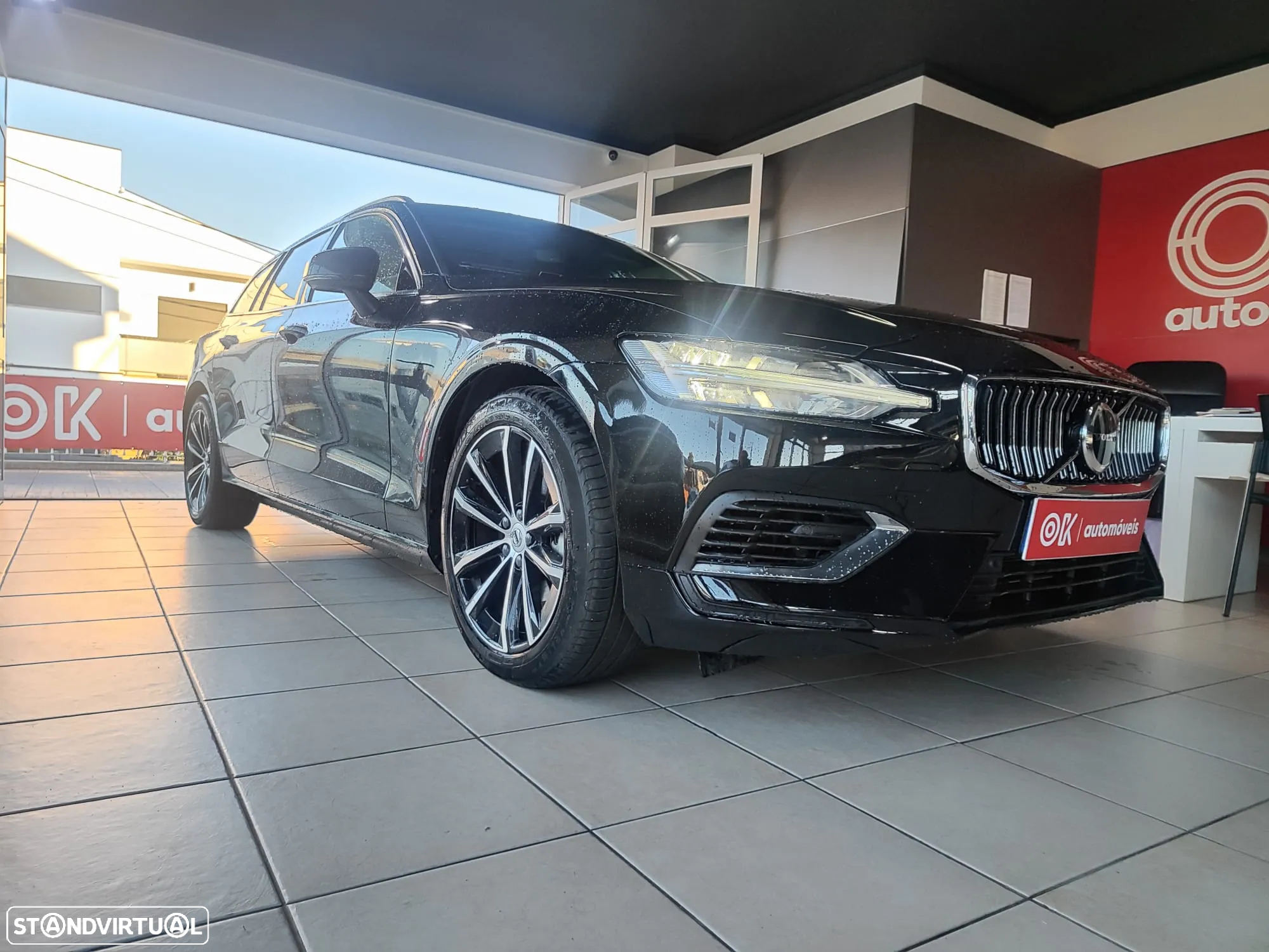 Volvo V60 2.0 T6 AWD TE Inscription Expression - 2