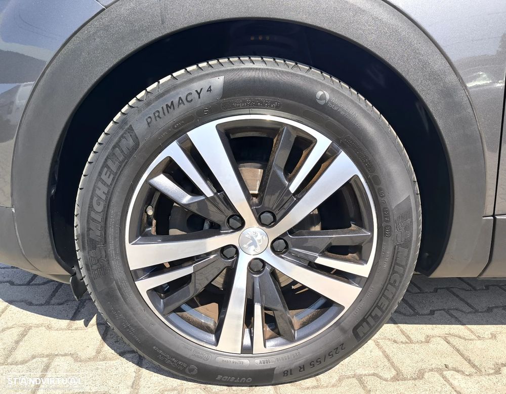 Peugeot 5008 1.5 BlueHDi Allure - 25