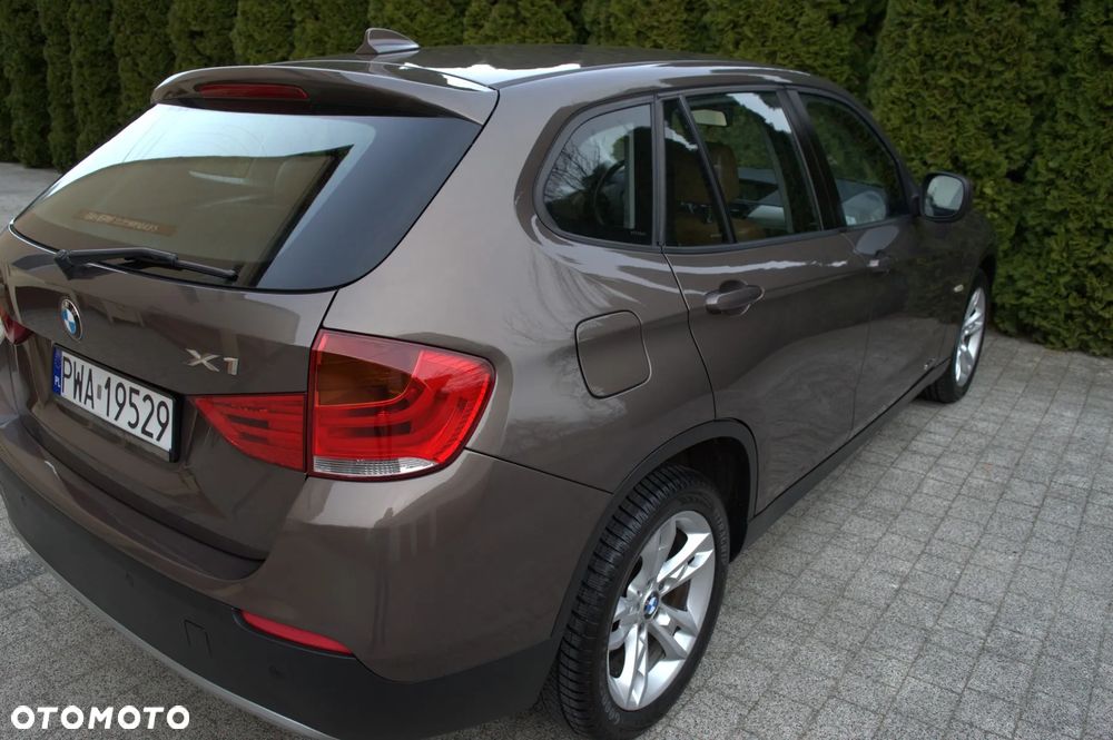 BMW X1 sDrive18d - 9