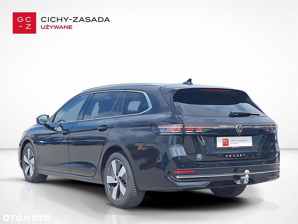 Volkswagen Passat - 3