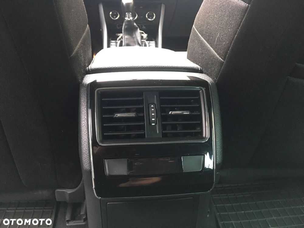 Skoda Superb 1.4 TSI 4x4 ACT Ambition - 12