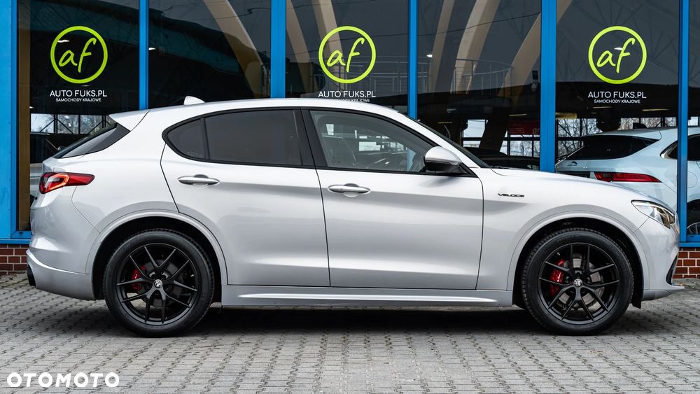 Alfa Romeo Stelvio 2.0 Turbo Veloce Q4 - 11